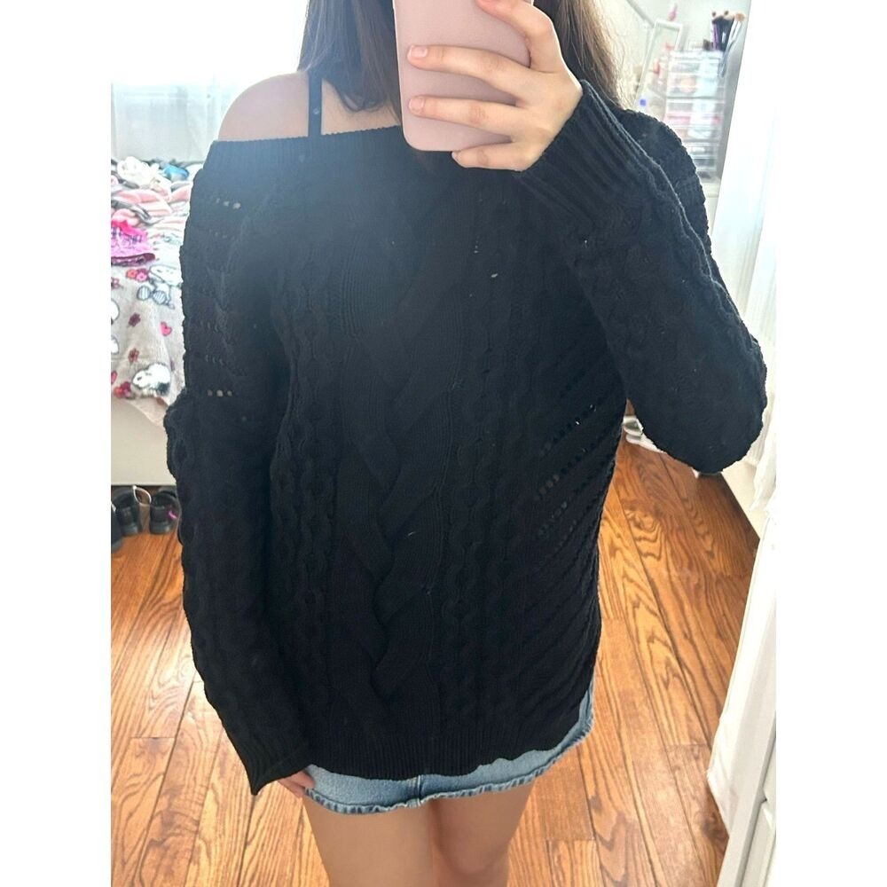 EXPRESS Cable Knit Black Sweater sz Medium Trendy Cozy Oversized Money Lagenlook